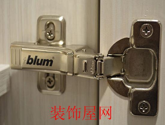 门合页安装